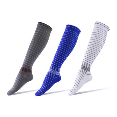 China Sporty Custom Design Basketball Compression Sports Socks OEM Football Soccer Sports Cycling Socks for sale