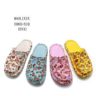 China Factory High Quality Flat Sandal Clogs Shoes Ladies Slipper Slides Women For Gardening Slide Slippers for sale