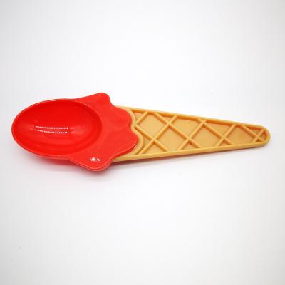 China Plastic kids plastic spoon high quality sustainable pp ice cream scoop sets ice cream cup and spoon sets for sale