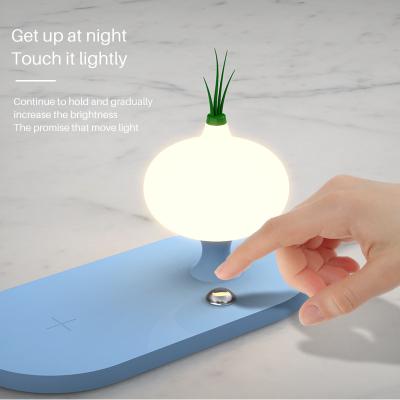 China Mobile Phone QI 7.5W-10W Wireless Charger With Touch Night Light Android Data Cable Interface For Wireless Charging Mobile Phone for sale