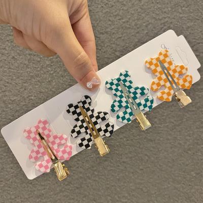 China Handmade Hair Accessories Summer Cartoon Plaid Bear Hair Clip Acetic Bear New Form No Trace Hair Clip for sale