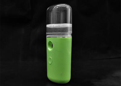 China 0.09kg verde portátil 5V 30ml Mini Handy Mist Sprayer à venda