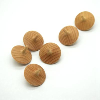 China QINGTANG Mini Kindergarten Toys Gyros Wooden Natural Color Wooden Spinning Tops for sale