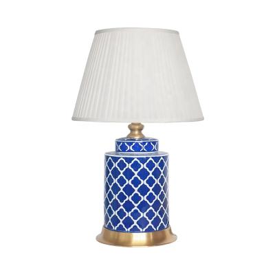 China Traditional ceramic table lamp for decor in the living room porcelain lighting for bedside hotel from Jingdezhen wholesale for sale