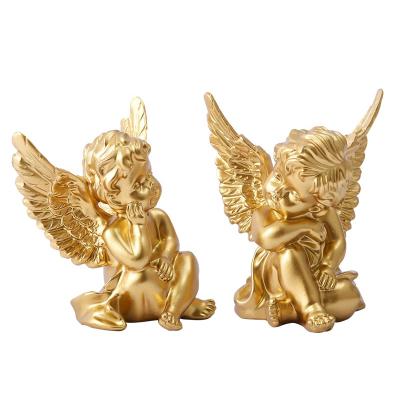 China Europe/nodic/American Home Statue Abstract Gold Resin Angel Modern Cute Indoor Sculpture Art Decoration Decor Welcome Sign for sale