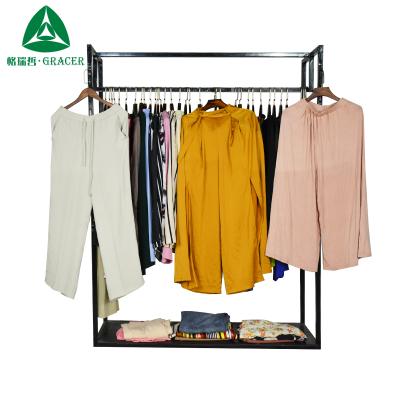 China Ukay Ukay Second Hand Apparel Breathable Wholesale Split Skirt Package Used Clothing for sale