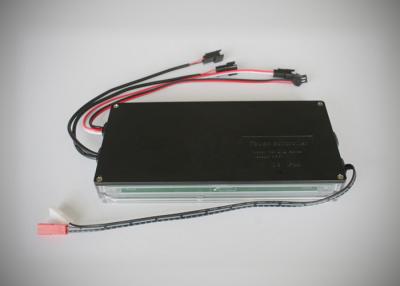 中国 より薄暗い色の温度調整の浴室ミラーの表示DC 12V 10mmピクセル 販売のため