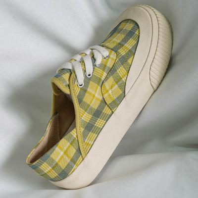 China Fashion Trend Support OEM Brand Specially Designed High End Quality Vulcanized Shoes Flat Classic Casual Sneaker Women Canvas Shoes Develop for sale