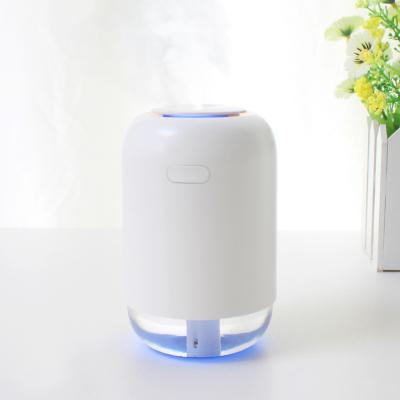 China New Personal Cool Mist Mini Car Air Humidifier 260mL Aroma Diffuser Car Humidifier Portable USB Car Aroma Diffuser Cool Mist for sale