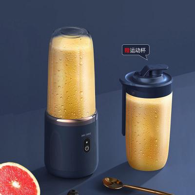 China Mini Tomato Mango Citrus Juicer Portable Manual Fruit Squeezer Single Wall Bottle Electric Custom Orange Cup for sale