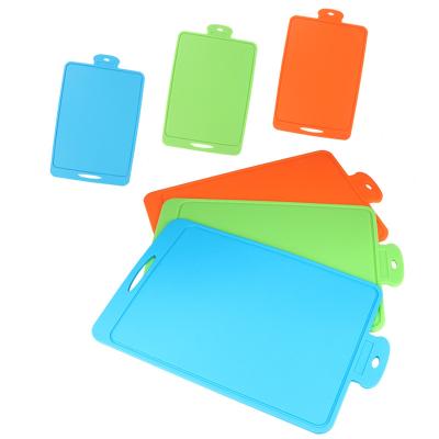 China OEM Sustainable Folding Silicone Cutting Mat Silicone Cutting Board for sale