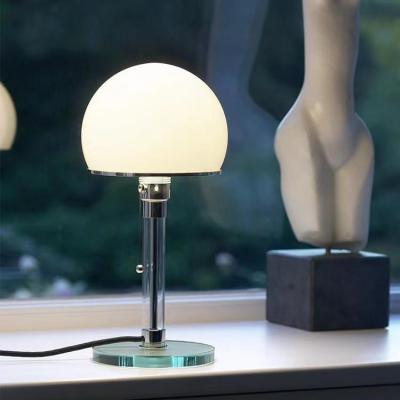 China Modern Nordic Table Lamp Decoration Vintage Bauhaus Table Lamp for sale