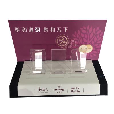 China Cigar Single Sided Humidor Acrylic Display Stand for sale