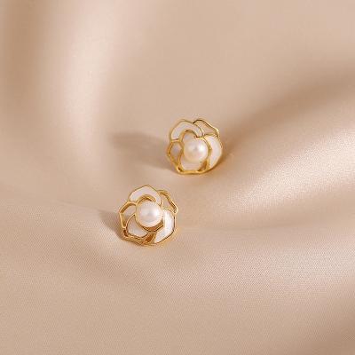 China Of Female And Korean Cute Camellia Flower Pearl Japanese And Korean Earrings OR Hollowed Out Temperament Natural Freshwater Soft White Fritillaria for sale