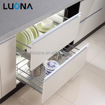 China Sustainable High Quality Flat Shape Wire Buffet Storage Accessories Pull Out Basket for sale