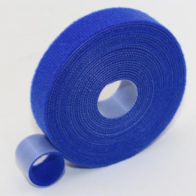 China Durable 100%Nylon Velcroes Hook And Loop Rolls Fastener Sew On Tape Unapped Loop for sale