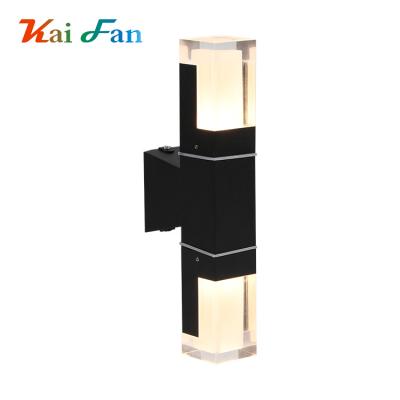 China Polycarbonate newly designed outdoor ip65 waterproof hotel double stage 10w 12w led wall light for sale