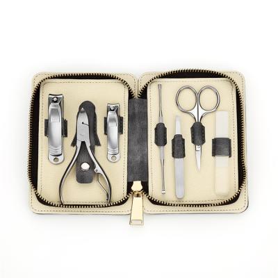 China Professional Nail Art Beauty FOCSTAR 7pcs Stainless Steel Manicure and Pedicure Tool Kit with Zipper for sale