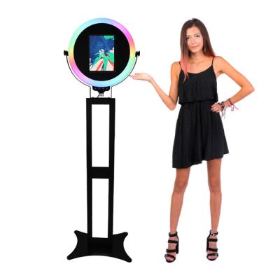 China 2022 new festival compact size Ipad booth with ring light simple design ipad photo booth floor standing for sale