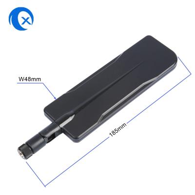 China antena de varias bandas de 5dBi 2G 3G 4G 5G WiFi con el conector macho de SMA en venta