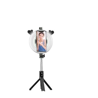 China Portable flexible special hot sale camera stand sufficiency light P20D tripod wireless remote control selfie stick for sale