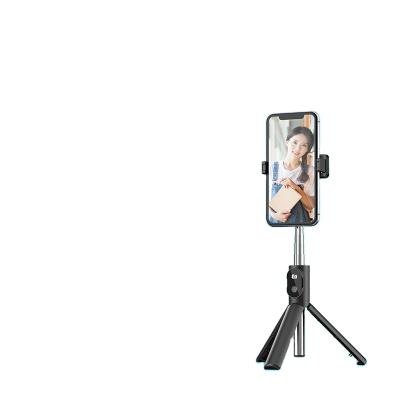 China Extendable Best Selling Guaranteed Quality Stainless Steel P20 Wireless Remote Control Selfie Stick for sale