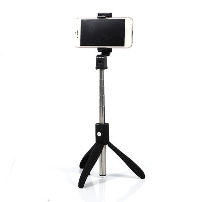 China Extendable Handheld with K06 Wireless Remote Selfie Stick with Mirror Tripod Suitable for Mobile Phone Selfie for sale