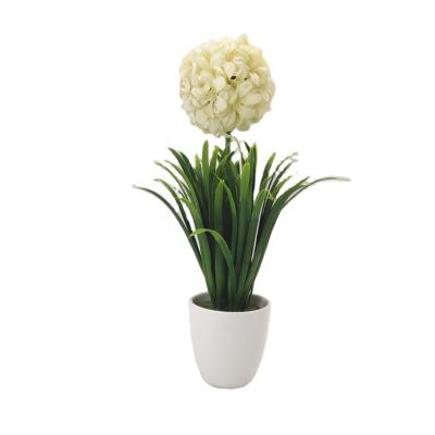 China Minimalist Hot Selling Artificial Bonsai With High Simulation Ceramic Silk Garden Artificial Flower Decorative Potted Planta Flower for sale