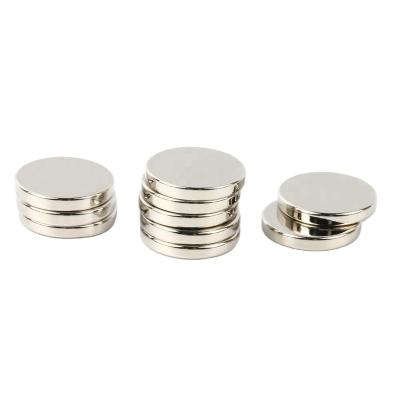 China Industrial Magnet Rare Earth N38 Neodymium Round Disc Magnet for sale