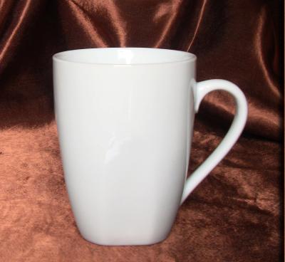 China superwhite fine quality square feet  10 OZ porcelain mug /milk mug for sale