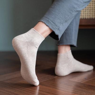 China Sporty Wholesale Fast Delivery Deodorant Mens Socks Custom Plain White 100% Cotton for sale