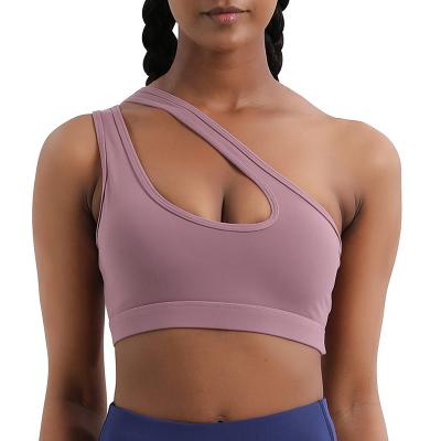 China Breathable Plus Size Breathable Activewear Women High Support One Shoulder Sports Yoga Bra With Logo for sale