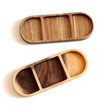 China Sustainable Customized Kitchen Food Sauce Plates Wooden Snacks Tray Wooden Divided Food Plate for sale