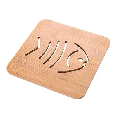 China Sustainable Creative Design Snowflake Shape Kitchen Bamboo Tripod For Insulation Dish Bowl Teapot Pads Pot Holders Warm Heat Resistant Mat for sale