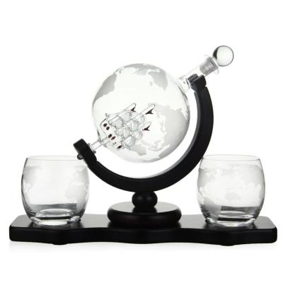 China CLASSIC Brand New Hot Selling Cheap Glass Ball Decanter Set Glass Whiskey Decanter for sale