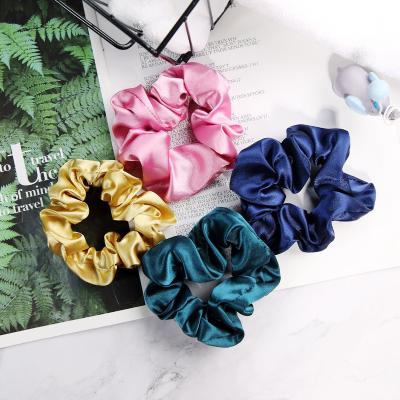 China Fashion Wholesale Cheap Top Quality Womens Silk Satin Hair Scrunchies for sale