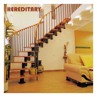 China Modern Curved Staircase Steel Pipe Railing Home Staircase Design Villa Indoor Stairs for sale