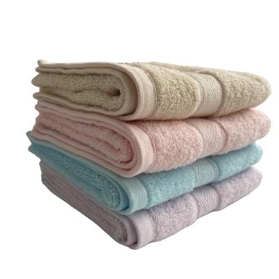 China Factory Wholesale Compressed Printed Towel 100% Cotton Towel Cut Pile Printed Absorbent Towel for sale