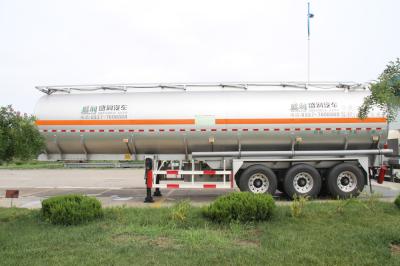 China 20000 - 80000 Liters Aluminium Alloy Fuel Tanker Trailers , Truck Semi Trailer for sale