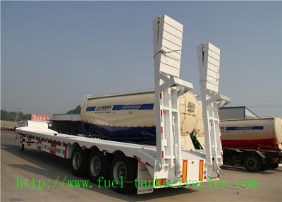 China Tri - Axle 60 Ton Low Flatbed Semi Trailer / Low Bed Truck Trailer For Excavator Transportation for sale