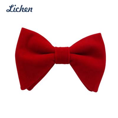 China Jacquard Vampire Movie Wear Classic Mens Solid Velvet Fabric Bow Horn Necktie With Handkerchief Set for sale