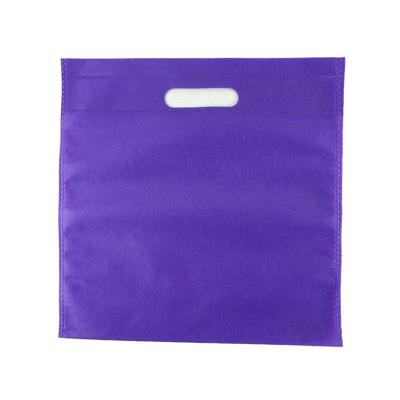 China Eco-Friendly Customized Top Selling Laminated D Cut Handle Nonwoven Shopping Bag, New Design D-Cut Nonwoven Fabric Bag for sale