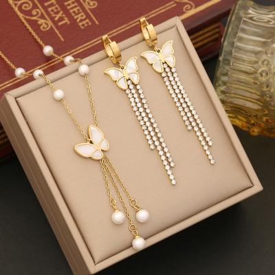 China Fashionable Butterfly Clavicle Chain Butterfly Necklace Set Multiple Jewelry Set Shell Butterfly Tassel Earrings White for sale