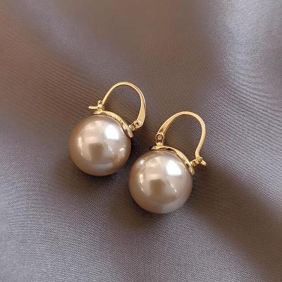 China Double Sided Pearl Earring Jewelry TRENDY Korean Baroque Pearl Earring Gold Fashion for sale