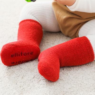 China LBK-214 QUICK DRY baby bumps newborn warm socks Babi Socks Colorful Fuzzy Fluffy child for sale