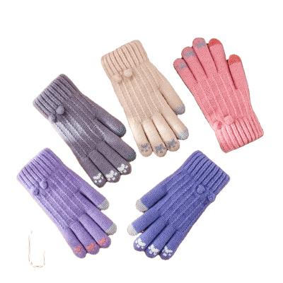 China Fashion simple wholesale best-selling factory winter mittens cute touch screen knitting mittens A1014 for sale