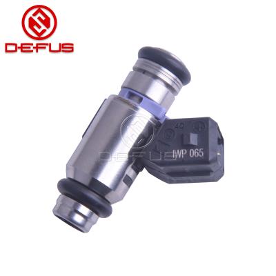 China Wholesale DEFUS Engine Auto Fuel Injectors IWP-065 For PUNTO 1.3L 13-16 Nozzle IWP065 Injection Fuel OEM Standard for sale