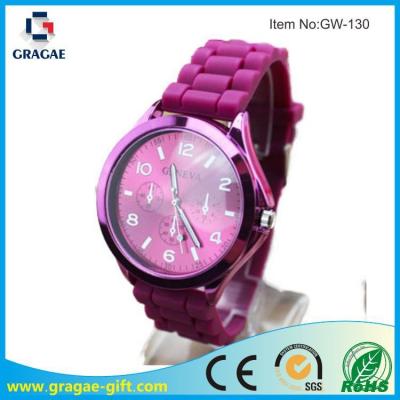 China Popular Auto Date Geneva Quartz Silicone Watch for sale