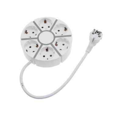 China 2021 New German Type F Outlets 360 Extension Convenient Style 6 German Socket Europe for sale