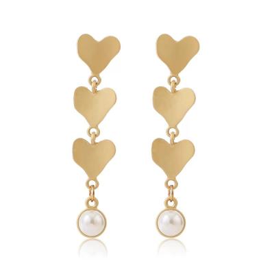 China FASHIONABLE Korean Women's 18K Gold Pated Pearl Earrings Freshwater Crystal Tassel Heart Shape Earring for sale